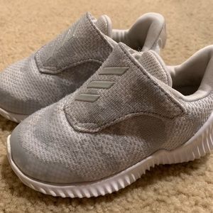 ADIDAS Toddler size 6 sneakers